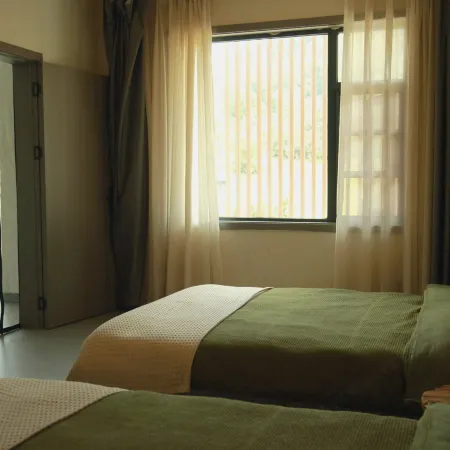 JianShan camp homestay
