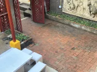 Yellow Fellow Hostel