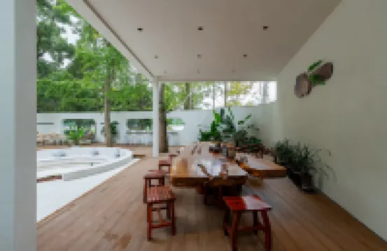 Cloud  Embracing Nature View Resort Dujiangyan