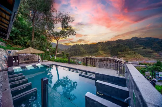 Phoenix Allin  Hot Spring Resort Hotel Отели в г. 