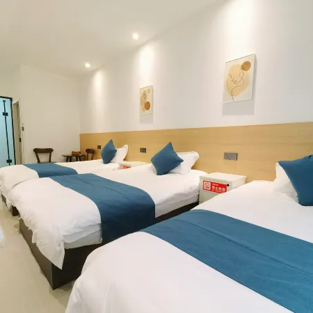 WWR hostel & cafe （old town branch）