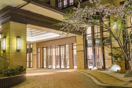 Clifford Legend Hotel Отели рядом с достопримечательностью «Wulao Peak of Lushan»