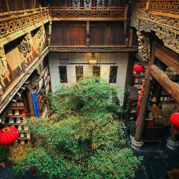 One read and one clean homestay