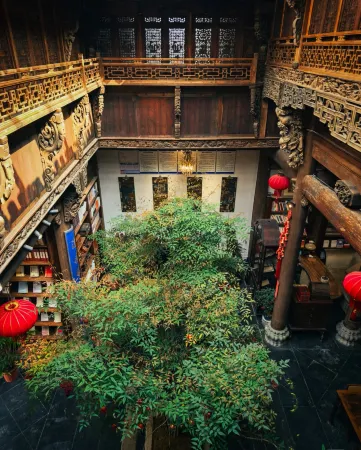 One read and one clean homestay Отели рядом с достопримечательностью «Huangshan Panda Ecological Paradise»