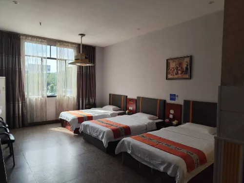 Dazhu Station Business Hotel