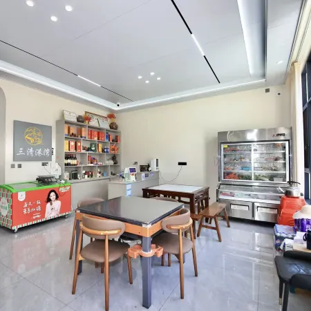 Sanqingshan Harbor Lodge Homestay (Gangshou Cableway)