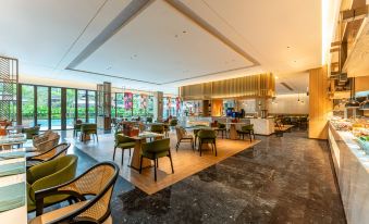 Holiday Inn  Pu'er Jingmai