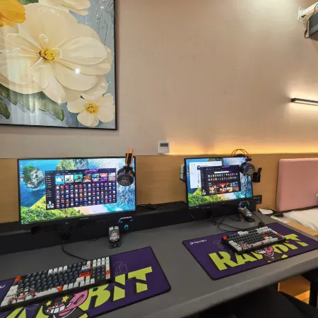 Maomao Esports Hotel