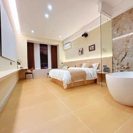 Haoting Apartment (Maoming High-Speed Railway Station)