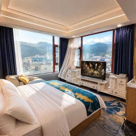 Suoxian Tagade Hotel