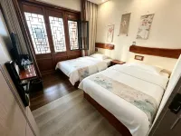 Fuxian Lake No.8 Inn (Guanglong Town) - شرفة