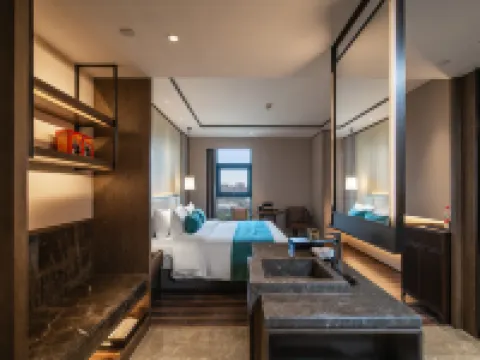 誠城智臻ホテル（新郷高速鉄道東駅） 新郷のホテル