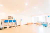 Hanting Hotel (Xi'an Qujiang International Convention Center Branch) - 2성급