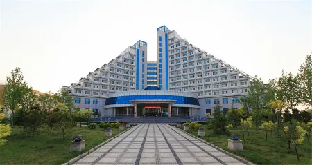 HENG SHUI BI SHUI WAN HOTEL Отели в г. Чжаосян