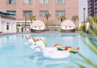 Howard Plaza Hotel Kaohsiung - Pools