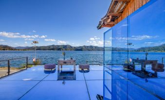 Lugu Lake Yunman · Jinghu View Inn