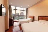 Elan Hotel(Yizheng Wannian Avenue)