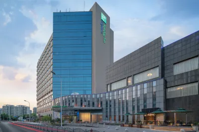 Holiday Inn Express Shanghai Jinqiao Central Hotel di Distrik Jinqiao Pudong