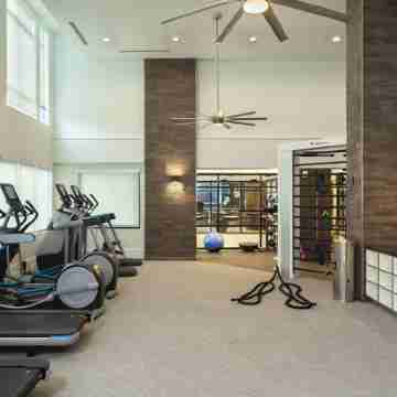 Amli Riverfront Green Fitness & Recreational Facilities