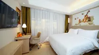 Vienna hote Ganzi 318 National Road Yajiang Bianch Hotels in Yajiang