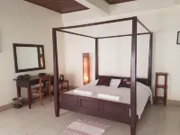 Villa Thakhek