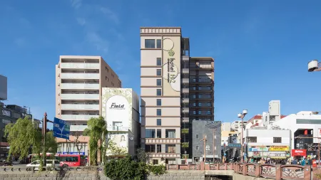 Hotel H2 Trip&Business Nagasaki Отели рядом с достопримечательностью «Isemiya Shrine»