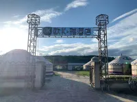 Ou K. Ya Hotel, Dali Lake Отели рядом с достопримечательностью «Гонгерская степь»
