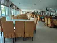 โรงแรมอีสต์การ์เด้นสปริง