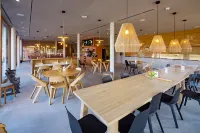 Schaan-Vaduz Youth Hostel - breakfast