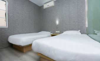 Youpin Business Hotel (Jinan Honglou Impression City Store)