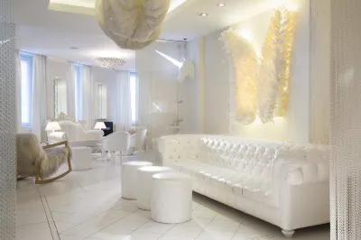 Vice Versa Hotels in Париж