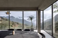 Stray Birds Hotel