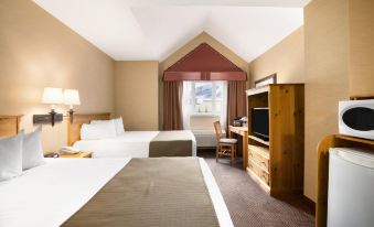 Canmore Inn & Suites