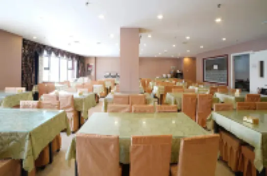 โรงแรมฉางไป่ซาน โวเออร์ซี่ (สำนักงานขายบัตรเข้าชมพื้นที่ทิวทัศน์ด้านตะวันตกของฉางไป่ซาน)