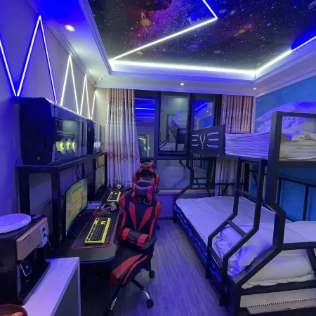 Sheqi Jinyuan Electric Sports Hotel