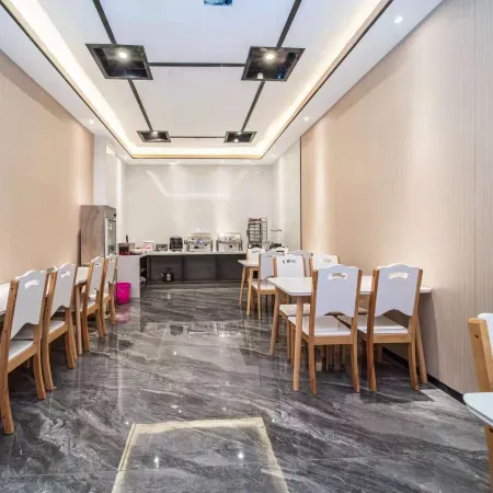 Yuebo Hotel (New city government)