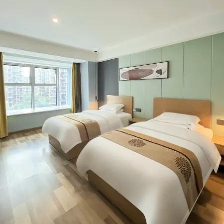 Century Hidden Apartment (Luzhou Wanxianghui)