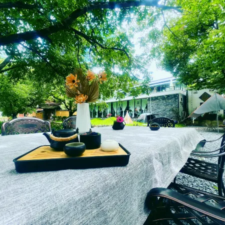 Weixi Manlaiyue Homestay