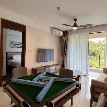 Baoting ShuangDa Luxury Hot Spring Hotel