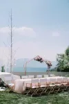 Elephant Study • Cliff Sea View Truffle Hot Spring Boutique Hotel (Fuxian Lake Scenic Area)