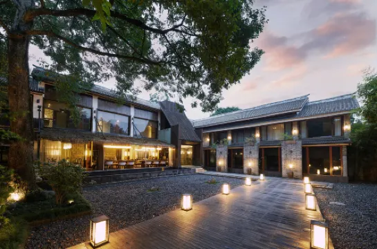 西湖蜜隱禪和源酒店