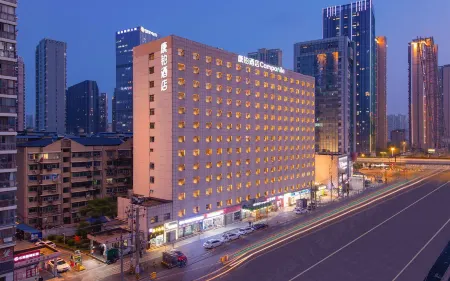 Campanile Hotel (Wuhan Donghu Xudong Wangjiadun Metro Station) Отели рядом со станцией Wuhan Railway Station