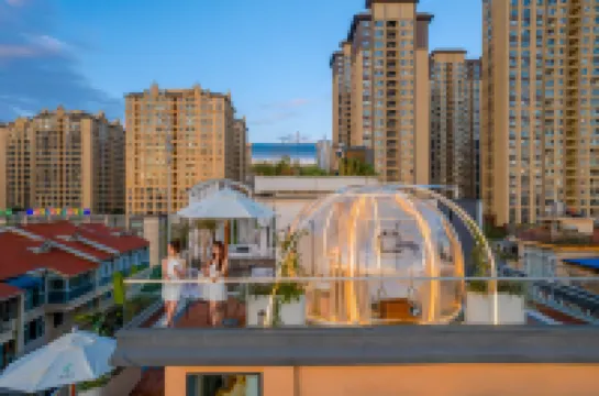 Kunming Dianchi Huayuxu Boutique Bieyuan Hotels in Century City area