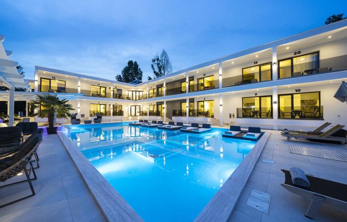 Avaton Luxury Resort