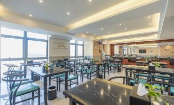 Xana Hotelle (Nanchang High-tech  Wuyue Square Beili Subway Station Branch)