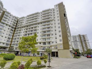 Collection O 90205 Queen Rent Apartment Gateway Pasteur