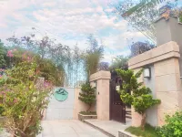 Landscape Courtyard