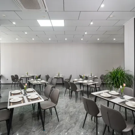 Weizhan Bay Hotel (Shenzhen International Convention and Exhibition Center Branch)