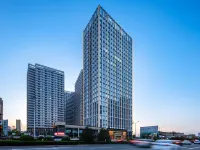 The GiorgioMorandi Hotels (Jinan Olympic Sports West Road) Hotels near Li Cheng