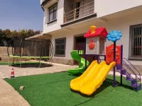 Zhuyingju Hostel